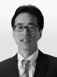 新飼 賢郎